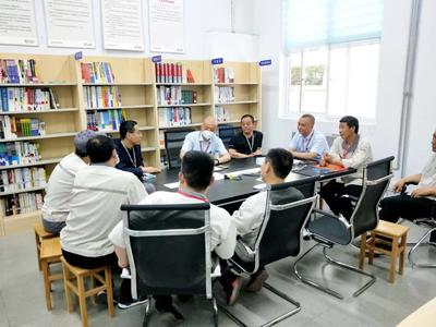 前浪后浪一起冲 高铁工匠传经送宝，技术交流促发展